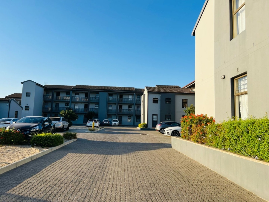 2 Bedroom Property for Sale in Parklands Western Cape